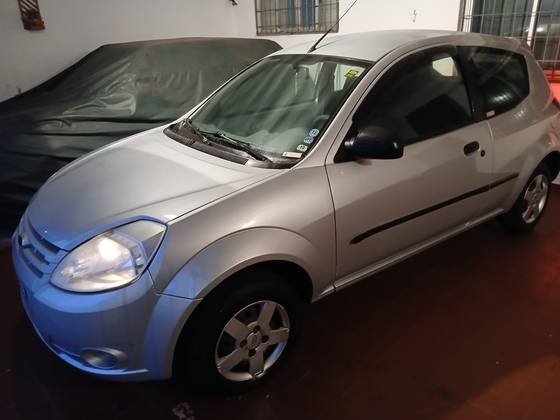 FORD KA 1.0 MPI 8V FLEX 2P MANUAL FORD KA 1.0 MPI 8V FLEX 2P MANUAL